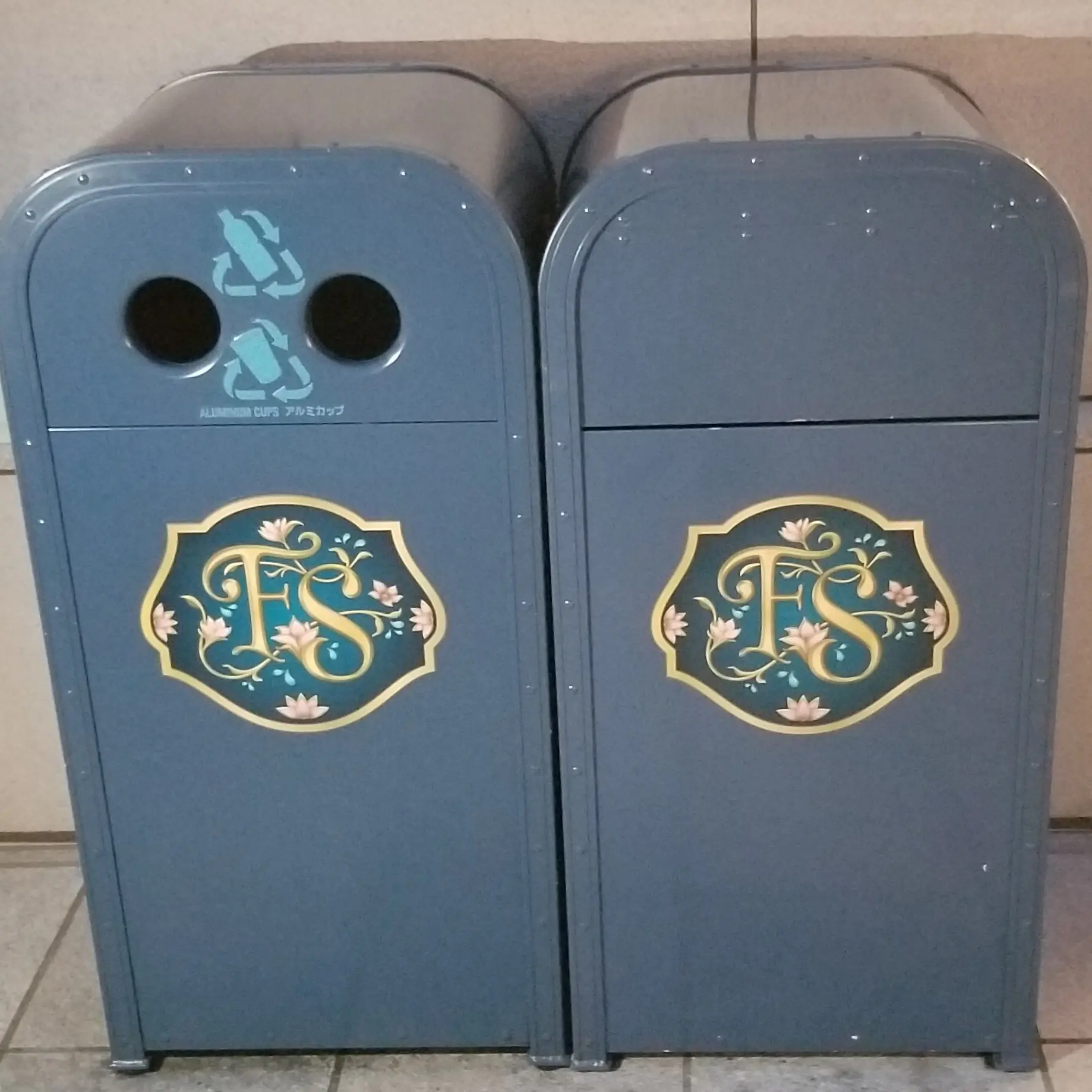 ディズニーリゾート ゴミ箱 トラッシュカン タワーオブテラー